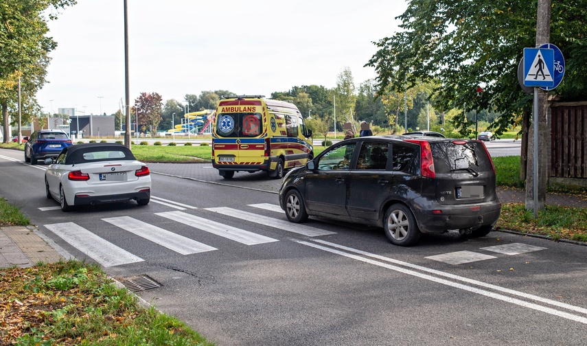 Wypadek przy basenie zdjęcie nr 354440 Wypadek przy basenie zdjęcie nr 354440