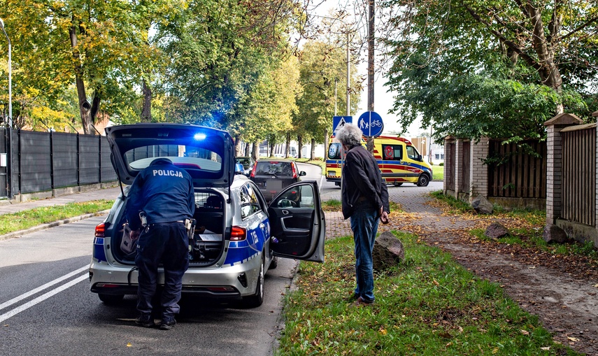 Wypadek przy basenie zdjęcie nr 354436 Wypadek przy basenie zdjęcie nr 354436
