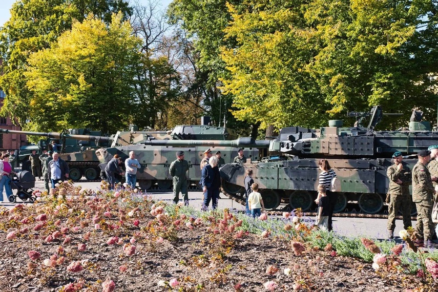 Wojsko świętowało w Braniewie zdjęcie nr 354518
