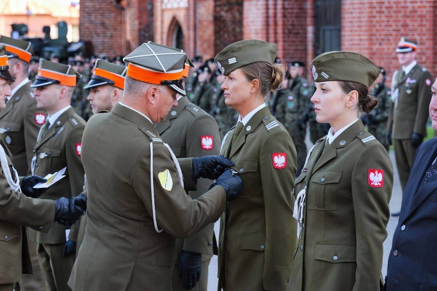 Wojsko świętowało w Braniewie zdjęcie nr 354532