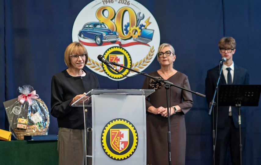 Od Pocztowej do Robotniczej: jubileusz ZSZ nr 1 zdjęcie nr 354951 Od Pocztowej do Robotniczej: jubileusz ZSZ nr 1 zdjęcie nr 354951