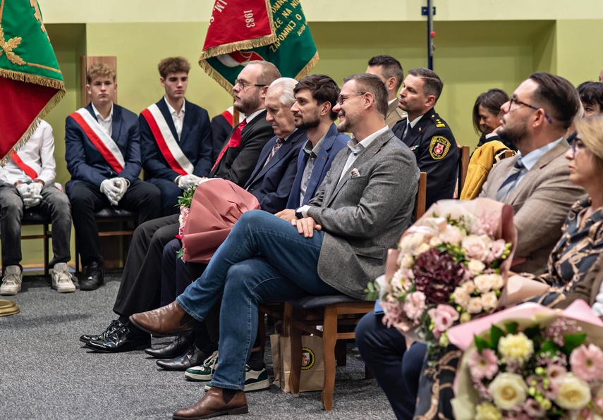 Od Pocztowej do Robotniczej: jubileusz ZSZ nr 1 zdjęcie nr 354940 Od Pocztowej do Robotniczej: jubileusz ZSZ nr 1 zdjęcie nr 354940