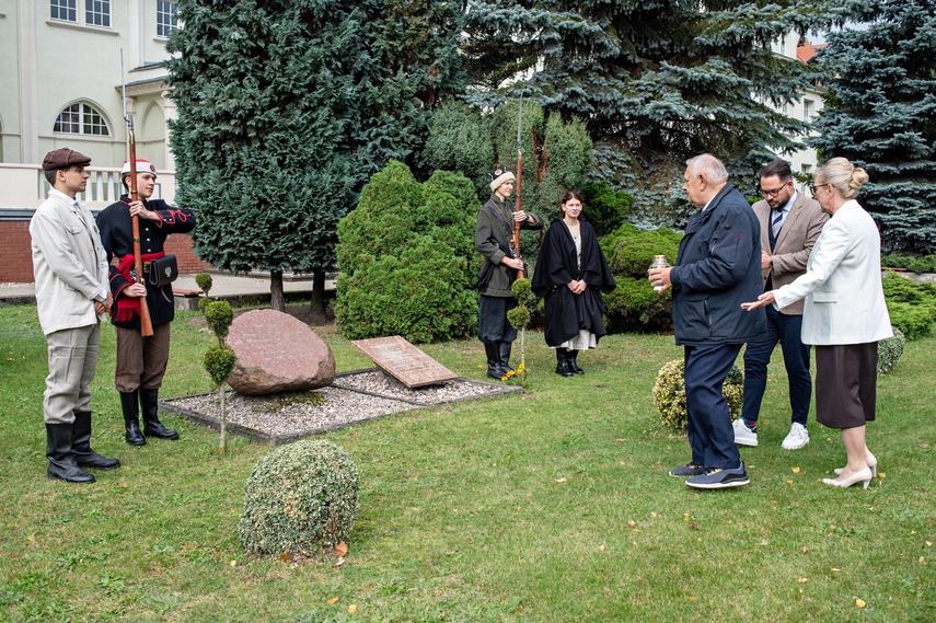 Od Pocztowej do Robotniczej: jubileusz ZSZ nr 1 zdjęcie nr 354933 Od Pocztowej do Robotniczej: jubileusz ZSZ nr 1 zdjęcie nr 354933