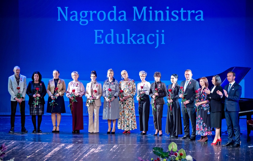 Dzień Edukacji Narodowej w obiektywie zdjęcie nr 355131 Dzień Edukacji Narodowej w obiektywie zdjęcie nr 355131