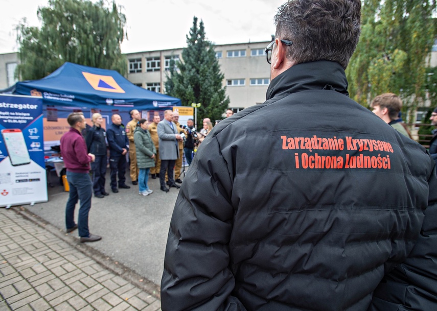 Pod szkołą o bezpieczeństwie zdjęcie nr 355192 Pod szkołą o bezpieczeństwie zdjęcie nr 355192