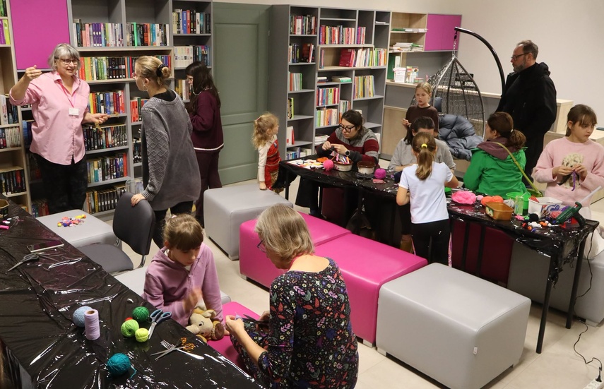 Noc Bibliotek 2026 - wieczór pełen literatury, kreatywności i nowych technologii zdjęcie nr 355234 Noc Bibliotek 2026 - wieczór pełen literatury, kreatywności i nowych technologii zdjęcie nr 355234