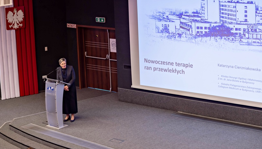 Rozmawiali o pielęgniarstwie zdjęcie nr 355586 Rozmawiali o pielęgniarstwie zdjęcie nr 355586