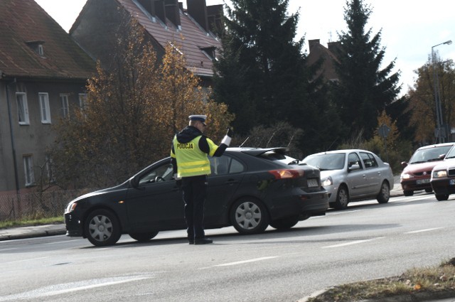 Sobotnie przygotowania do Święta Wszystkich Świętych zdjęcie nr 28934