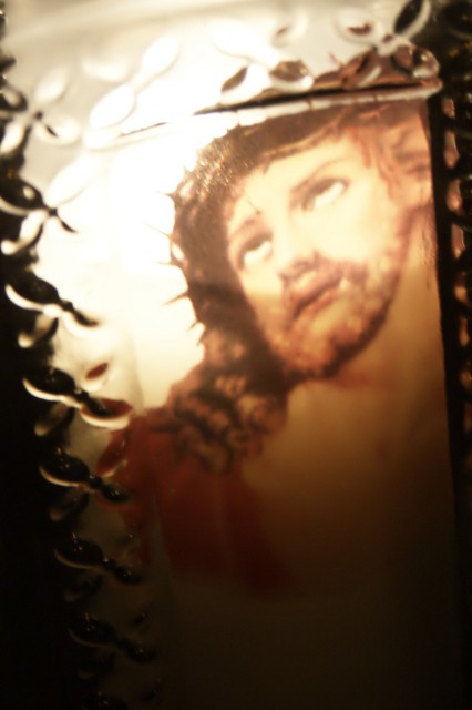 Święto Wszystkich Świętych - cmentarze po zmroku. zdjęcie nr 29027