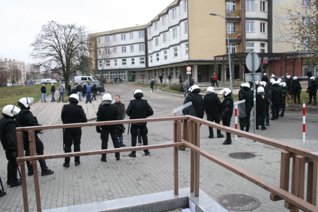 Manifestacja na Pl. Jagiellończyka zdjęcie nr 29187