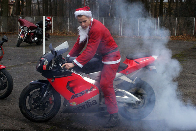 motoMikołaje w Domu Dziecka zdjęcie nr 29607