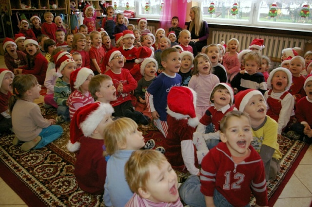 Mikołaj u przedszkolaków zdjęcie nr 29655