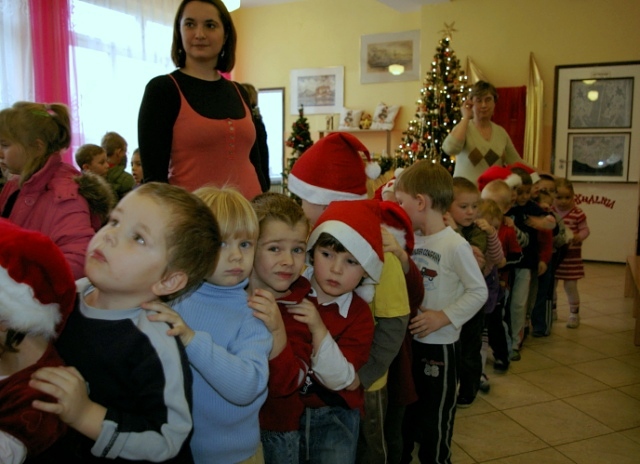 Mikołaj u przedszkolaków zdjęcie nr 29659
