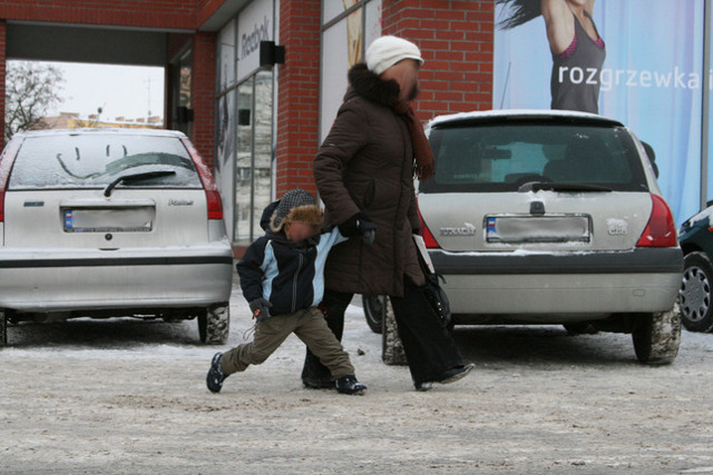 Parking czy lodowisko? zdjęcie nr 30028