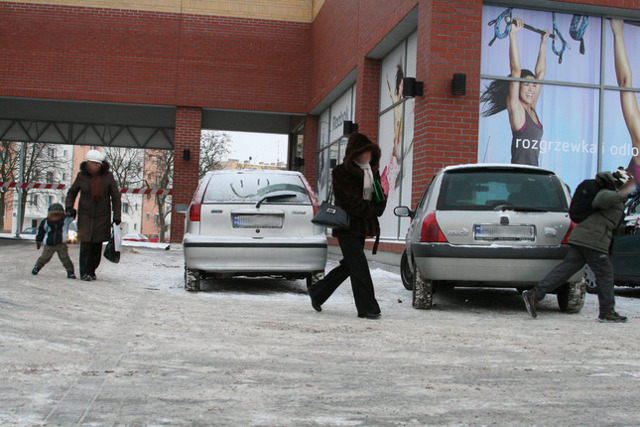 Parking czy lodowisko? zdjęcie nr 30027