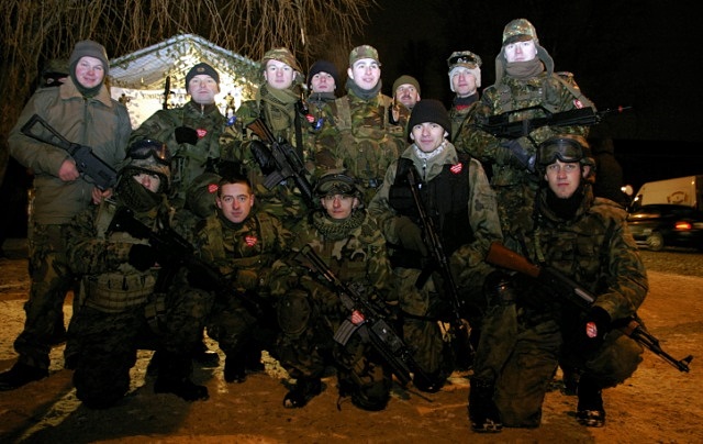 Ratownicy, strażacy i antyterroryści zdjęcie nr 30464