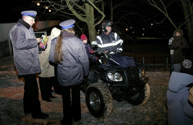 Ratownicy, strażacy i antyterroryści zdjęcie nr 30453