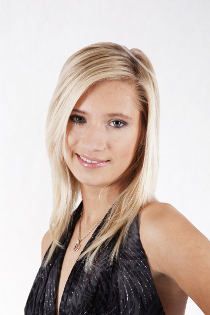Kandydatka z numerem 15 – Marta Kuligowska 
wiek:  18 lat
wymiary: 83/58/87
wzrost: 168cm
miejsce