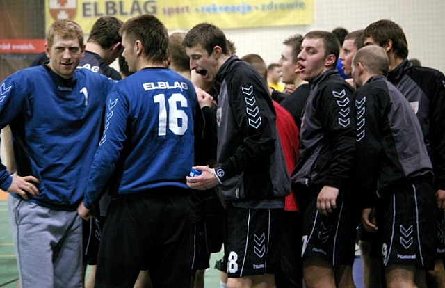 Meblarze powieźli Wisłę (piłka ręczna) zdjęcie nr 31457