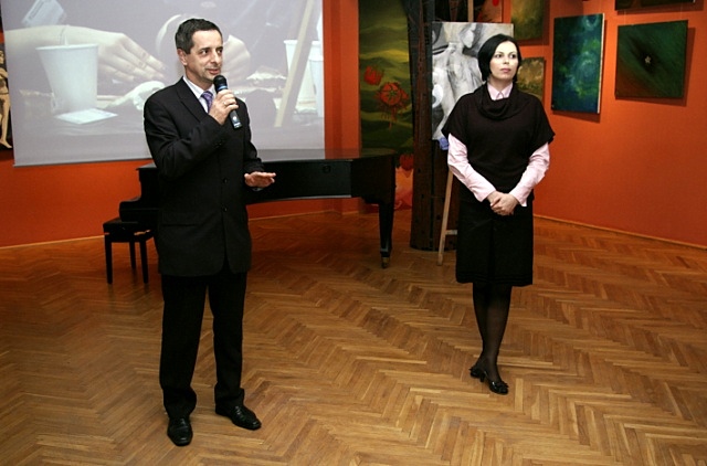 Wernisaż prac Maratończyków zdjęcie nr 32094