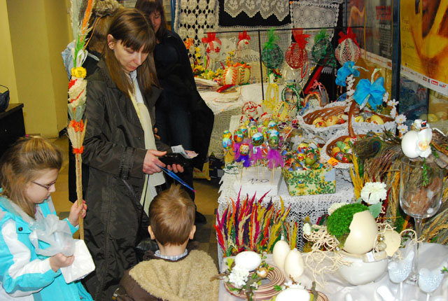 Wieszanie śledzia, zakopywanie żuru zdjęcie nr 33382