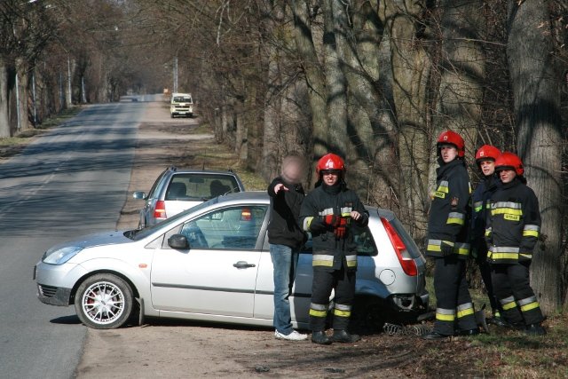 Czołówka w Dąbrowie zdjęcie nr 33542