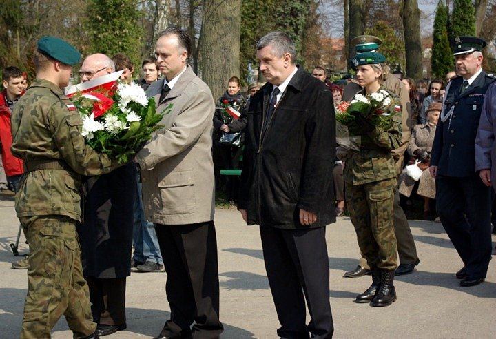 Obchody 70. rocznicy Zbrodni Katyńskiej zdjęcie nr 33729