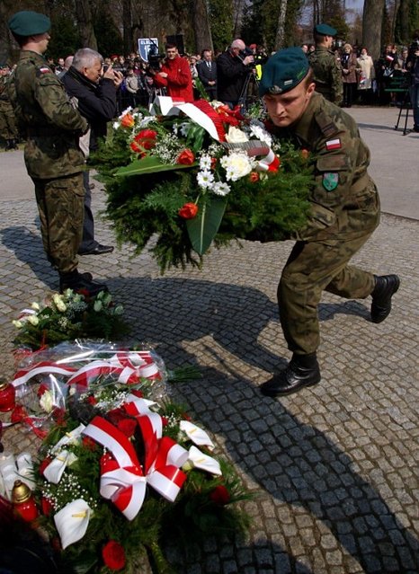 Obchody 70. rocznicy Zbrodni Katyńskiej zdjęcie nr 33726