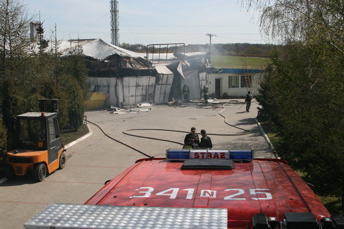 Pożar lakierni zdjęcie nr 34249