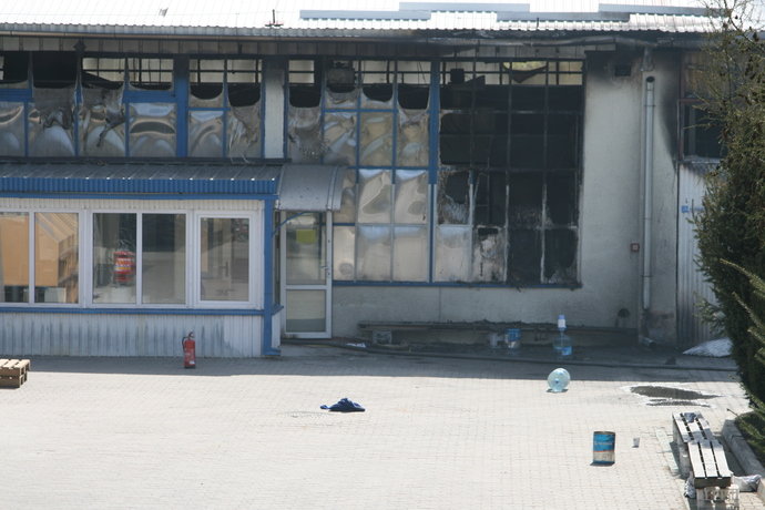 Pożar lakierni zdjęcie nr 34250