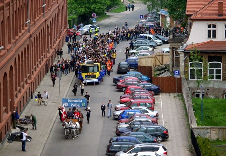 Miasto w rękach studentów zdjęcie nr 35114
