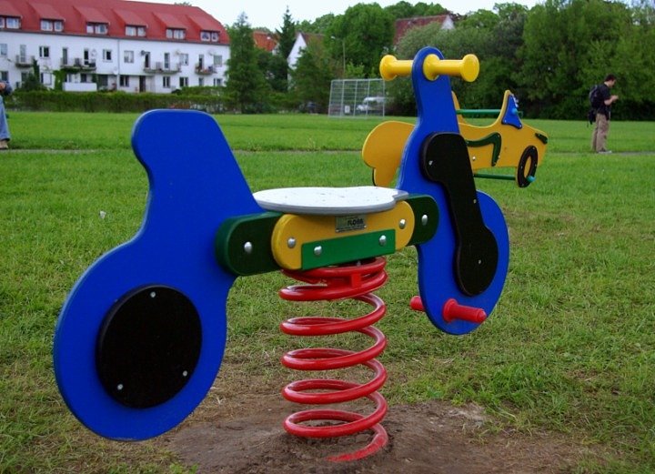 Nowe place zabaw dla najmłodszych zdjęcie nr 35296
