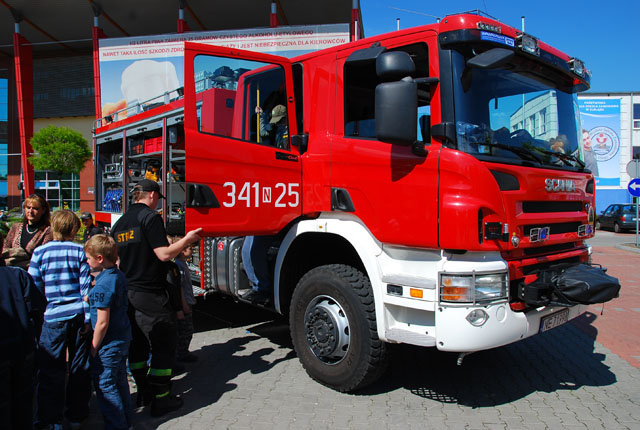 Wystawa sprzętu służb mundurowych zdjęcie nr 35452