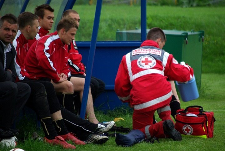 Zatoka Braniewo zdemolowała Olimpię 2004 zdjęcie nr 35789