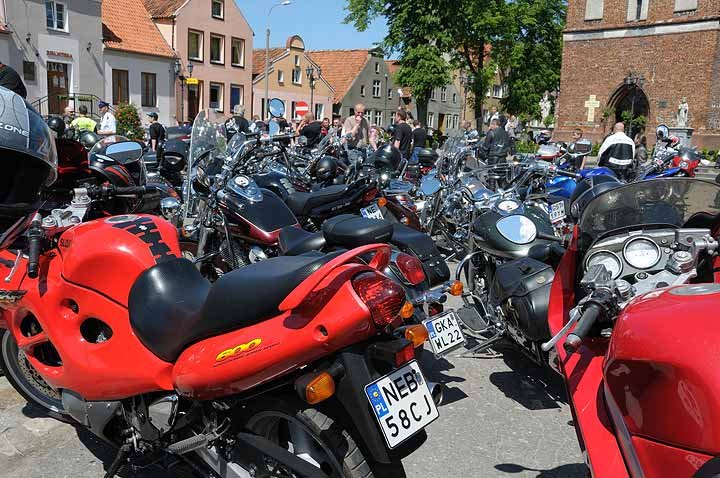 Zlot motocyklistów w Nadbrzeżu zdjęcie nr 35887