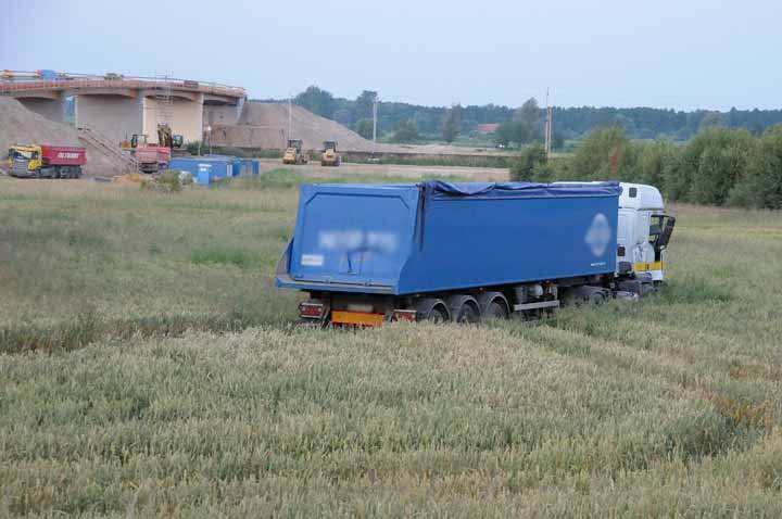 Śmiertelny wypadek w Komorowie Żuławskim zdjęcie nr 37484