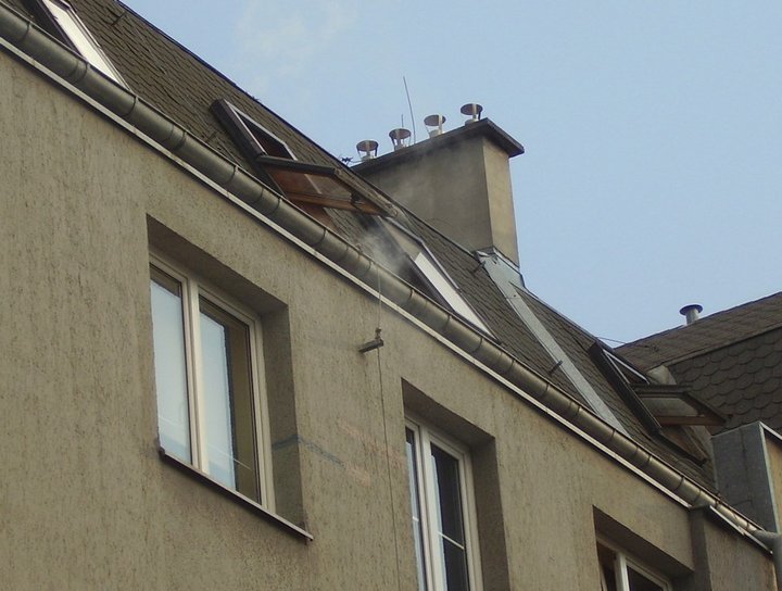Akcja strażaków przy Bałuckiego zdjęcie nr 37497