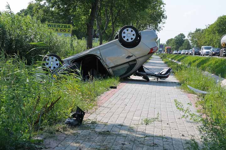 Wypadek w Kazimierzowie zdjęcie nr 38063