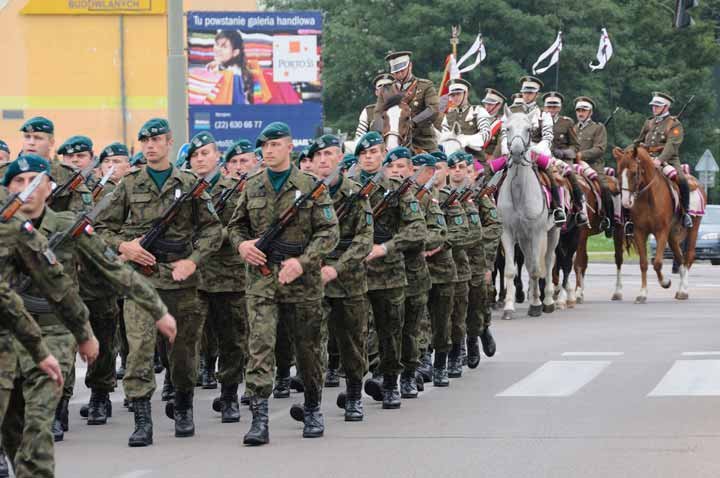 Lekcja patriotyzmu w plenerze zdjęcie nr 39284