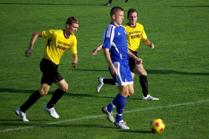 Wygrana Olimpii 2004 po zaciętym meczu zdjęcie nr 39318