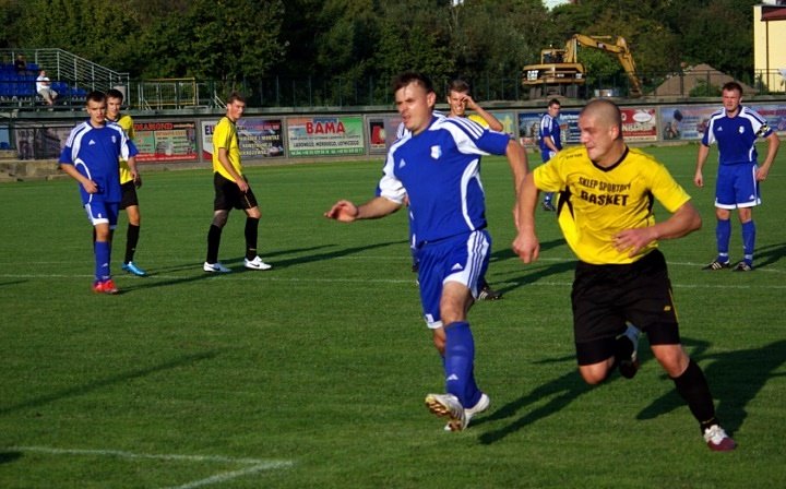 Wygrana Olimpii 2004 po zaciętym meczu zdjęcie nr 39331