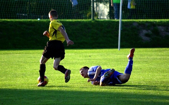 Wygrana Olimpii 2004 po zaciętym meczu zdjęcie nr 39332