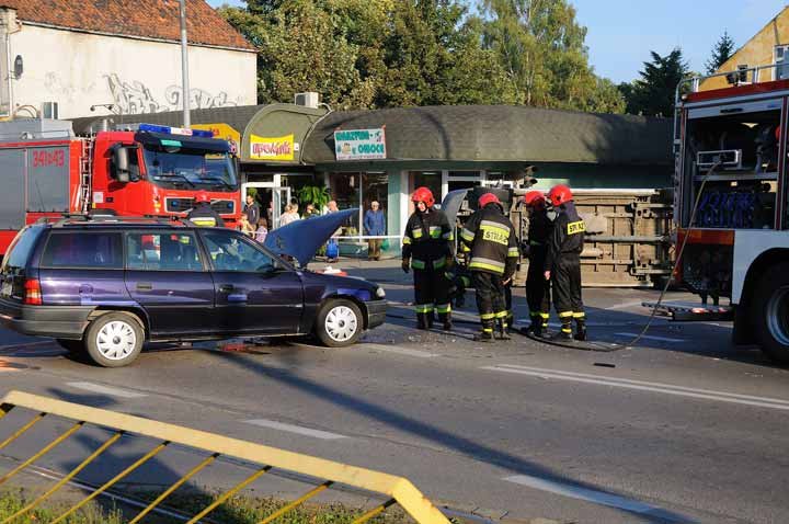 Wypadek karetki zdjęcie nr 39683