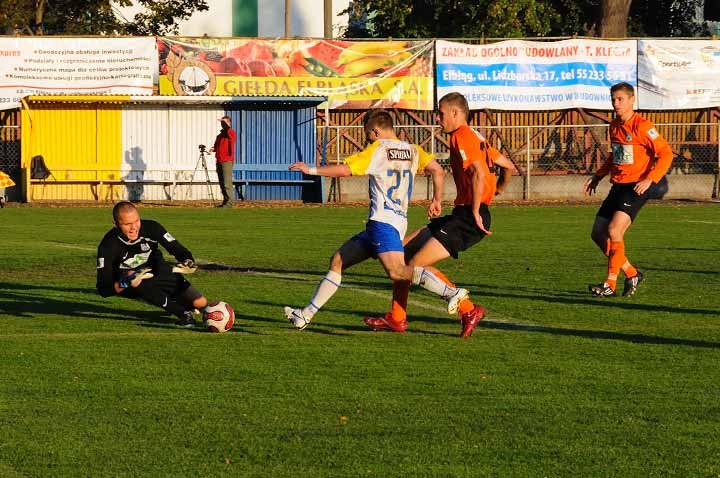 Olimpia Elbląg - OKS 1945 Olsztyn 1:1 zdjęcie nr 39899