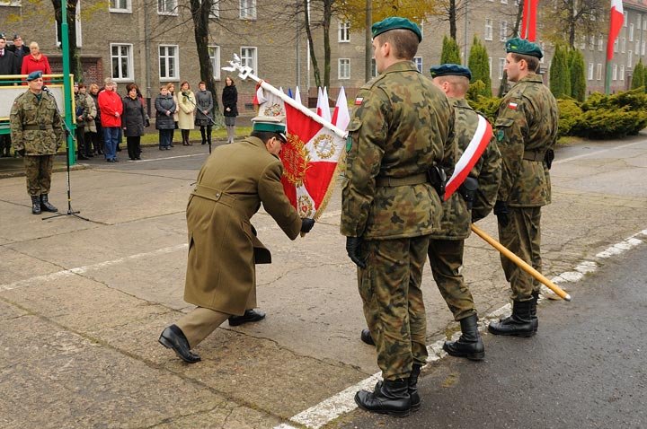 Pożegnanie dowódcy 13 Elbląskiego Pułku Przeciwlotniczego zdjęcie nr 40829