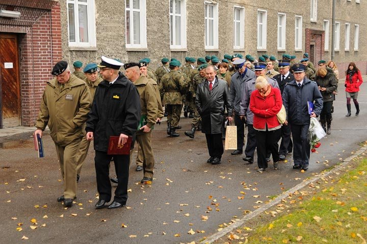 Pożegnanie dowódcy 13 Elbląskiego Pułku Przeciwlotniczego zdjęcie nr 40834