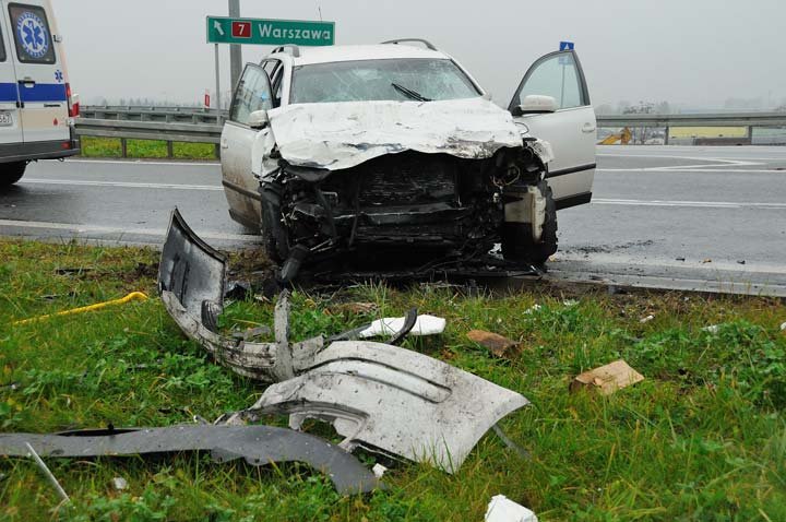 Wypadek na zjeździe z S22 zdjęcie nr 41004