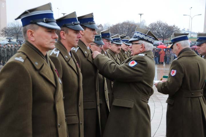 Deszczowe Święto Niepodległości w Elblągu zdjęcie nr 41015