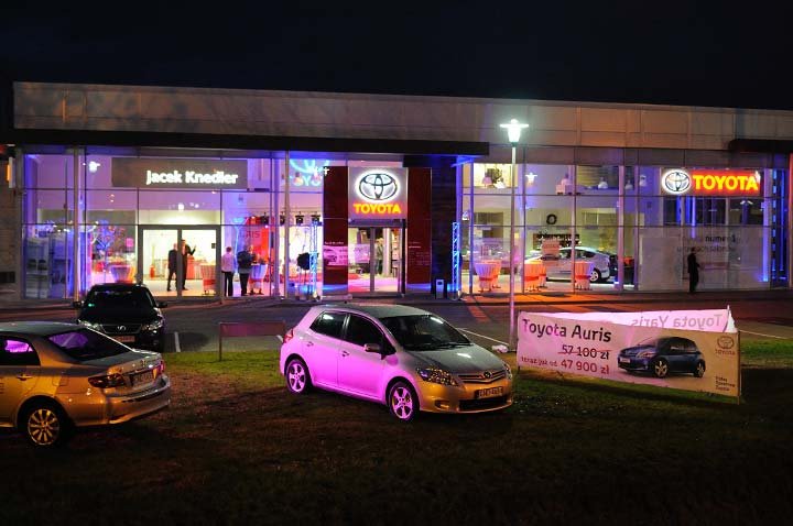 Nowy salon TOYOTA otwarty! zdjęcie nr 41023