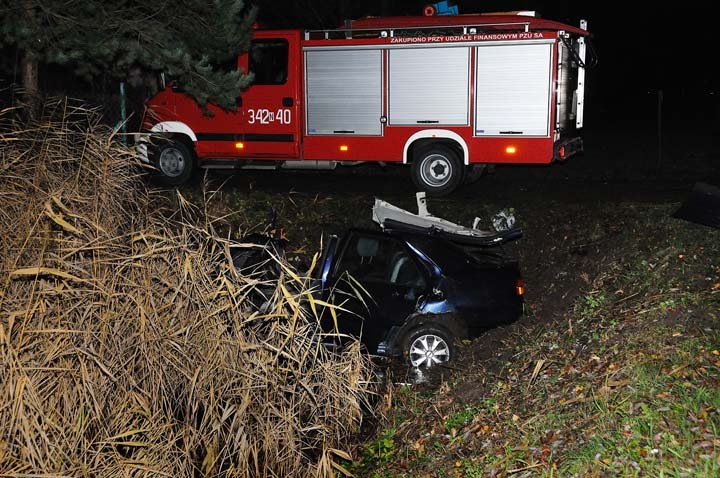 Wypadek na Radomskiej - dwie osoby ranne zdjęcie nr 41168